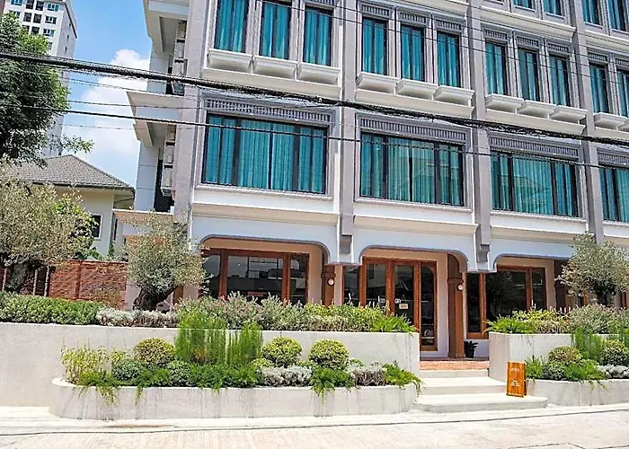 Vst Punnawithi Bangkok